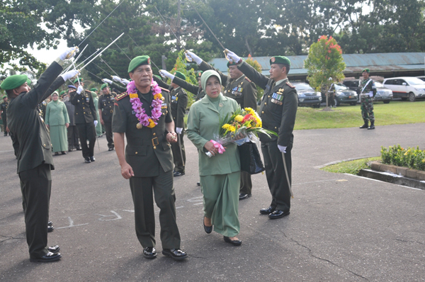 Tradisi Penerimaan Danrem 1