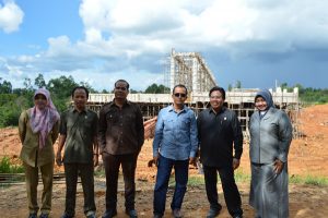 Komisi B Usai Meninjau Rumah Betang "Tampun Juah"