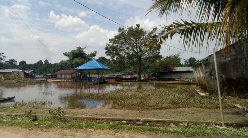 Salah satu lokasi di Desa Paal yang sebelumnya terkena banjir mengalami penyurutan (1)
