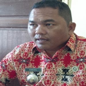 Camat Nanga Pinoh, Daniel