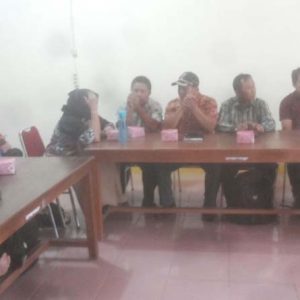 Sejumlah perangkat desa di wilayah Nanga Pinoh ketika mengikuti sosialisasi Pprioritas Pengunaan Dana Desa di Kecamatan Nanga Pinoh di kantor dinas DPMD Melawi---Pendamping Desa For Rakyat Kalbar