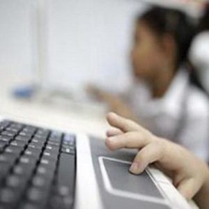 kabel-optik-terputus-jaringan-internet-di-papua-terganggu-hjENPQZiVX
