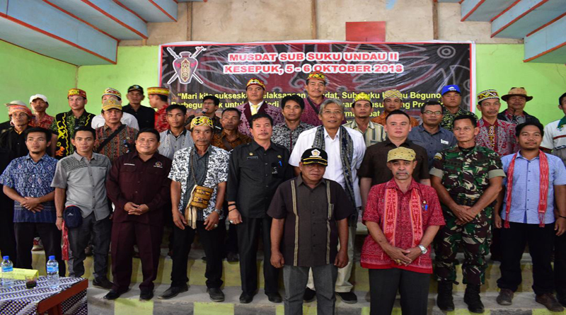 Permalink ke Bupati Buka Musyawarah Adat  Sub Suku Undau Desa Lengkong Bindu Kecamatan Kayan Hilir
