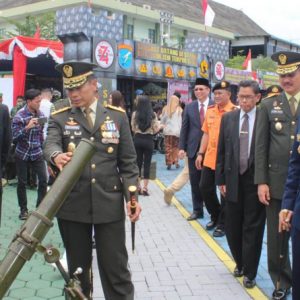Pameran4